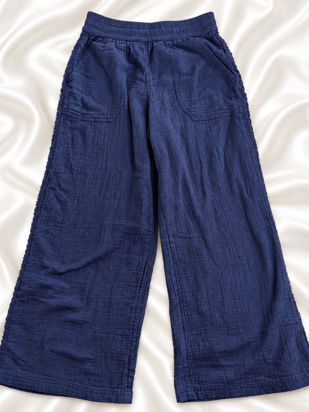 Aerie Women’s Navy Gauze Wide Leg Pants Size L